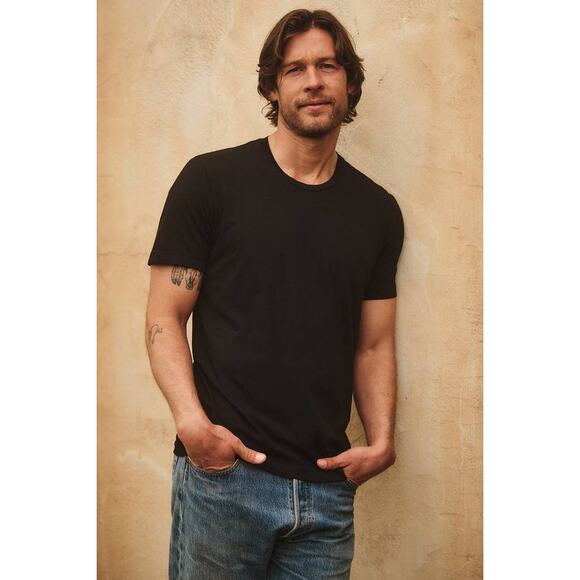 Velvet by Graham & Spencer Mens Howard SS Crew Tee Shirt in Black XX - Picture 2 of 5